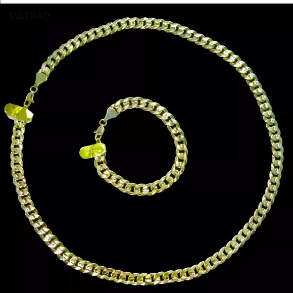 NEW* Gold Bracelet and knuckles